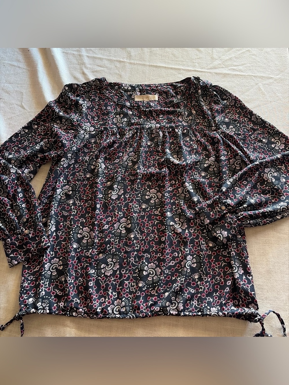 0077-LOFT Floral-Print Long Sleeve Blouse with Pink Accents